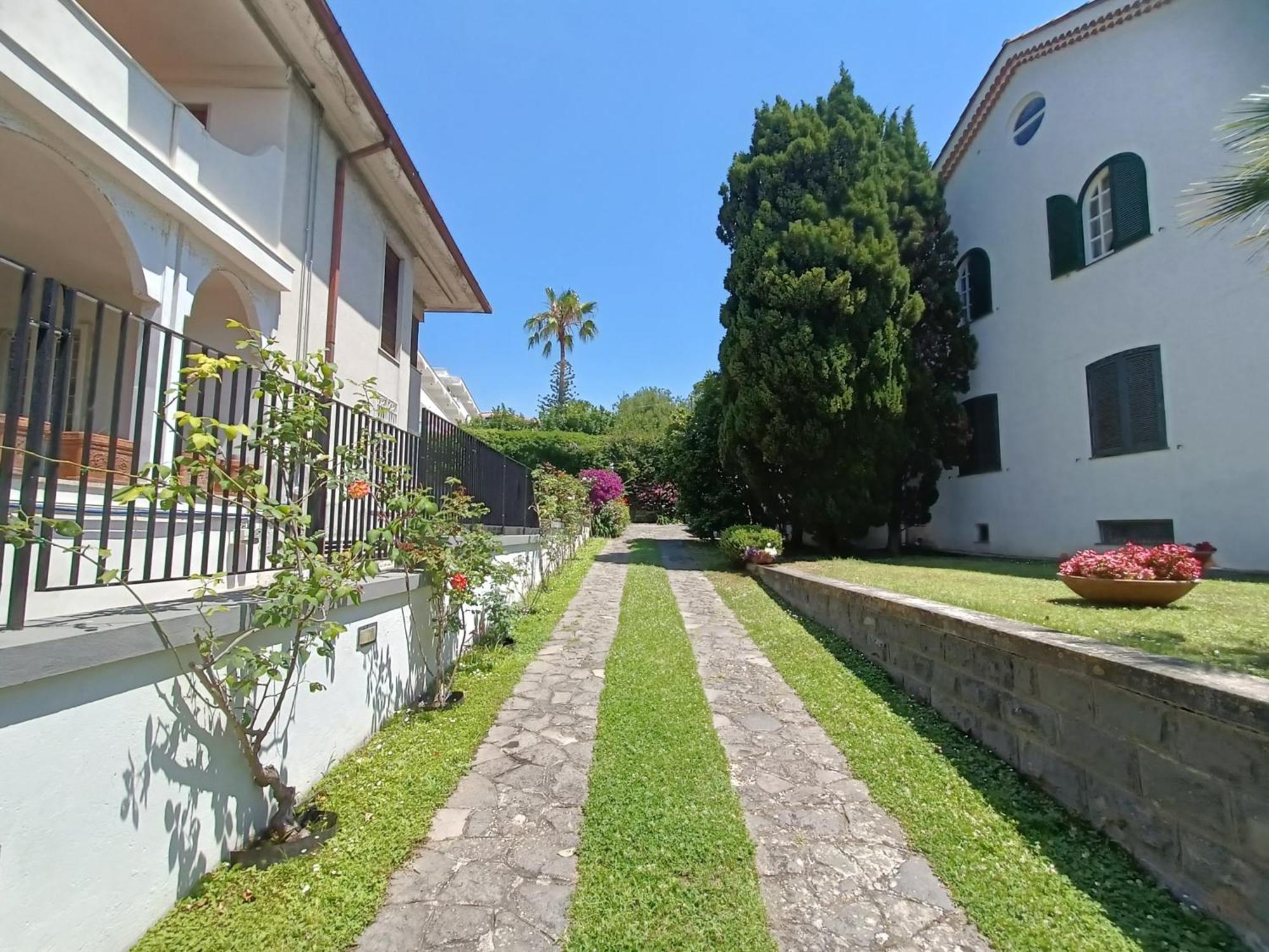 Апартаменты Casa Olivella Торре-дель-Греко Экстерьер фото